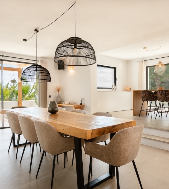 Resa Estates Ibiza for sale villa sea views koop dining room.jpg